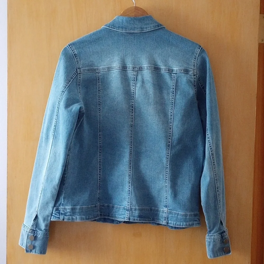 Charter Club Stretchy Denim Jacket Size M - Picture 3 of 8